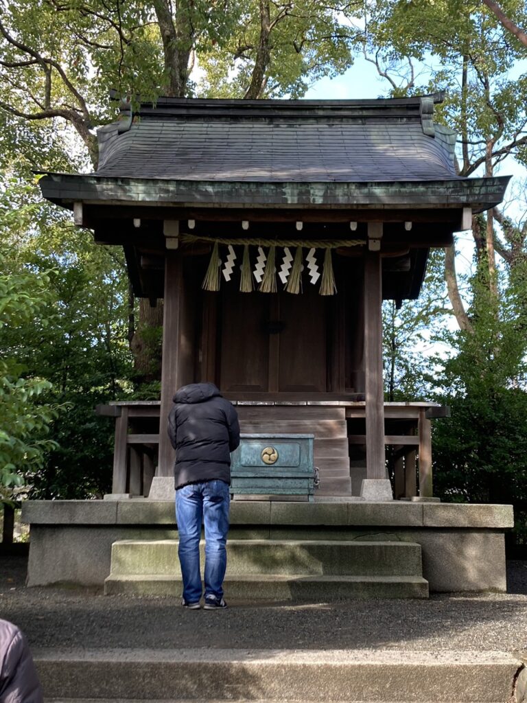 寒川神社の近くにある宮山神社